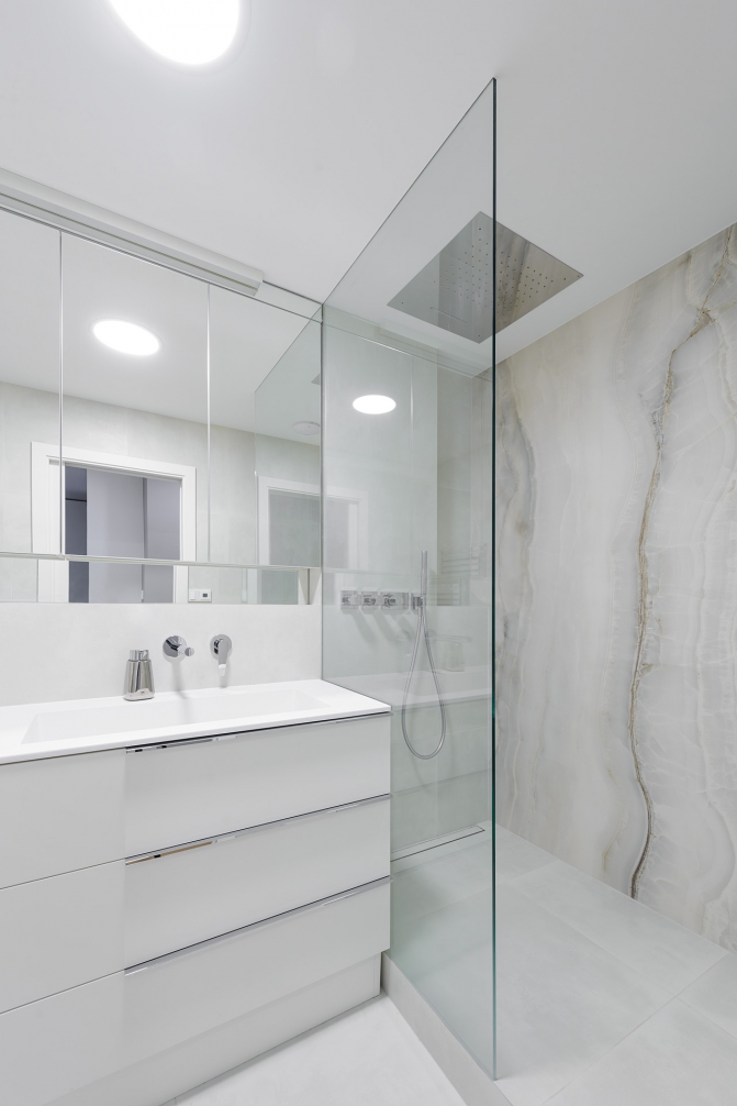 Dodavatelé:   A-Trio   /   BoConcept   /   ProfiLighting   /   Sapelli   /   Technistone   /   Bruno Paul   /   Šindler podlahy   /   JEŽ   /   Šolc design   /   Styltex   /   Malovane tapety