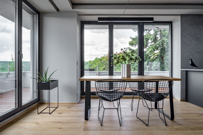 Dodavatelé:   Sykora   /   Technistone   /   DesignVille   /   Profi Lighting   /   Malovane tapety
